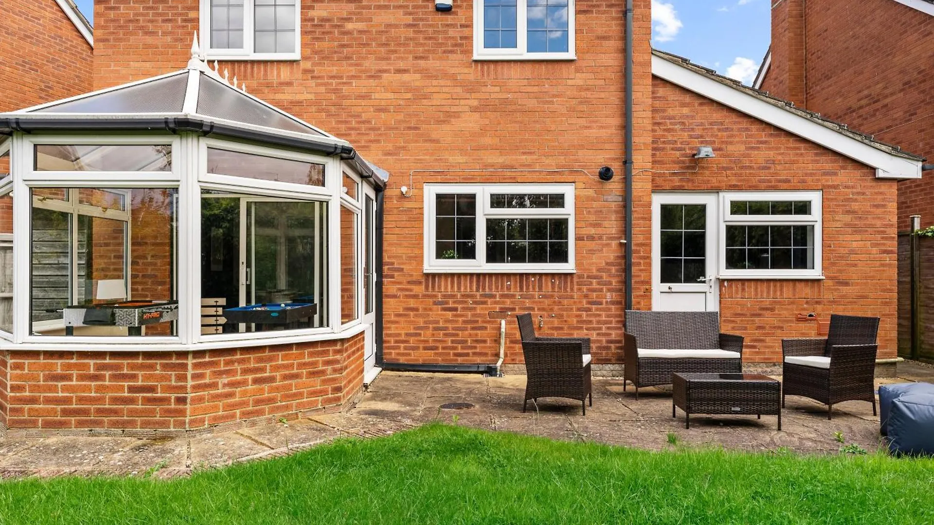 Spacious 5-Bedroom Home In Cheltenham GLOUCESTERSHIRE